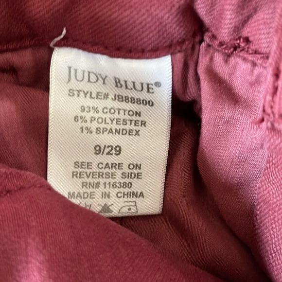 Judy Blue Burgundy front seam straight legJeans - Picture 11 of 16